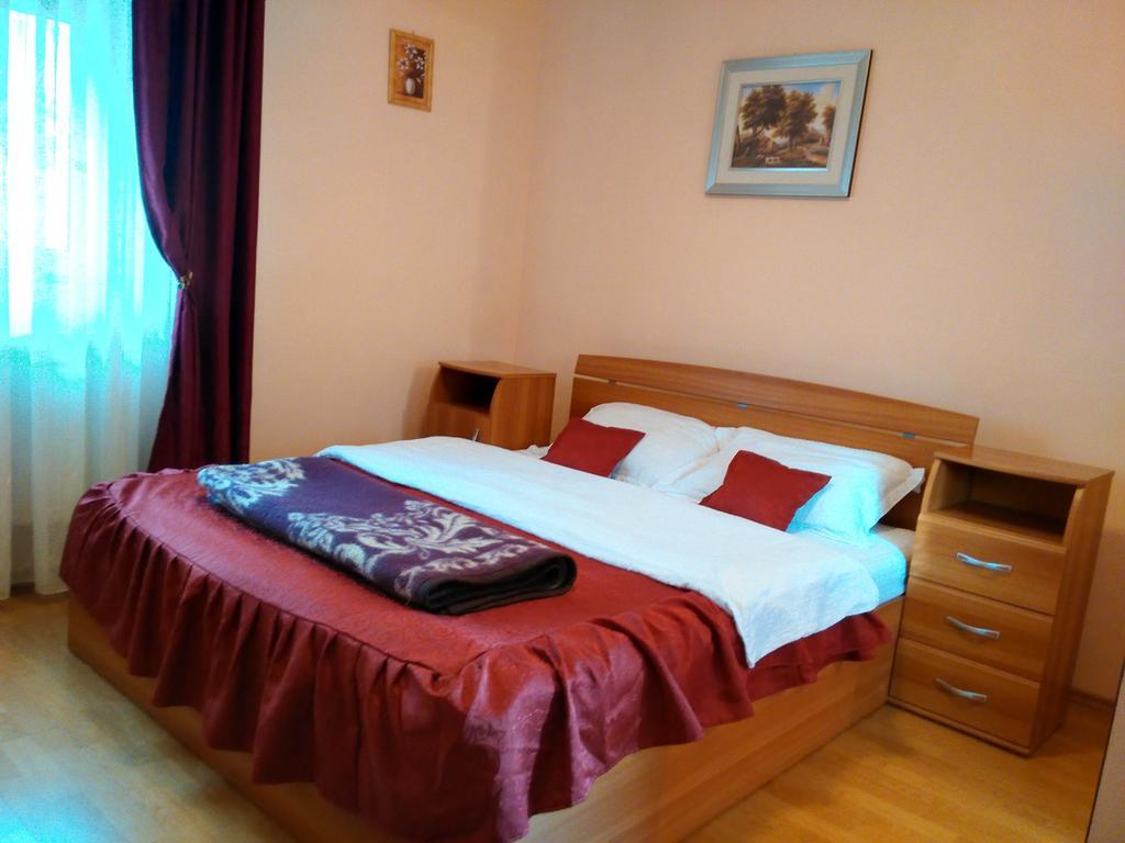 Vila Marcela Buşteni Habitación foto